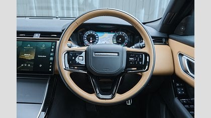 Range Rover Velar 9
