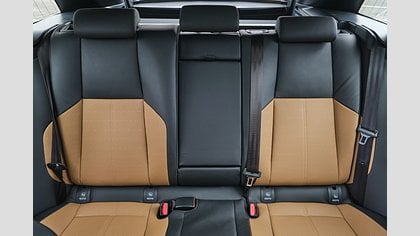 Range Rover Velar 12