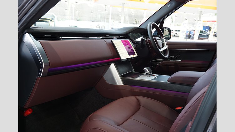 2024 認定中古車 Land Rover Range Rover Charente Grey AWD HSE