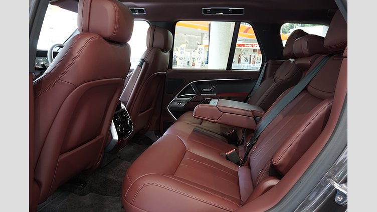 2024 認定中古車 Land Rover Range Rover Charente Grey AWD HSE