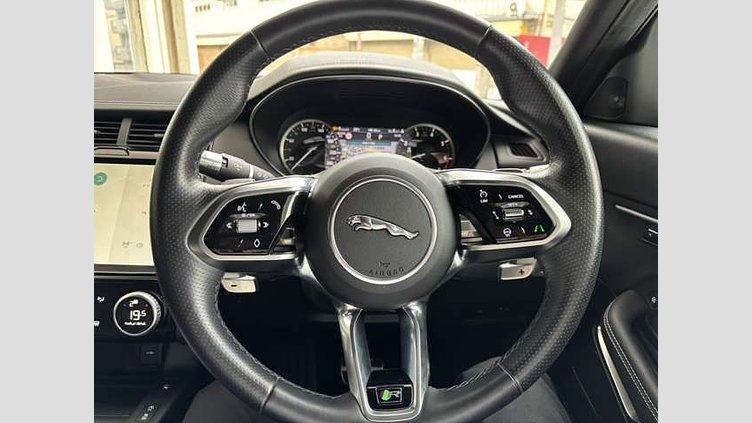 2022 認定中古車 Jaguar E-Pace Carpathian Grey AWD RダイナミックSE
