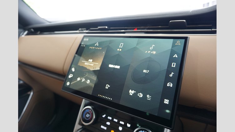 2022 認定中古車 Land Rover Range Rover バトゥミゴールド AWD HSE