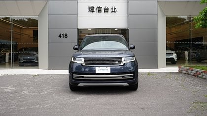 Range Rover 7