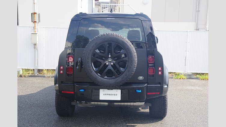 2023 認定中古車 Land Rover Defender 110 Santorini Black 3.0D　AWD
　 X-Dynamic　SE