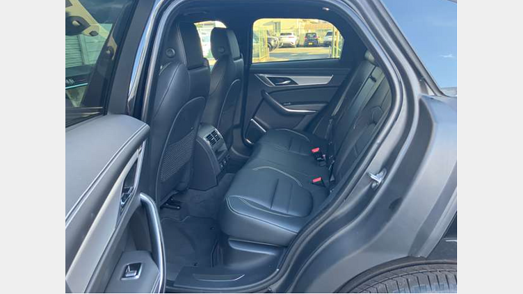 2025 認定中古車 Jaguar F-Pace Santorini Black P250 RダイナミックSE 