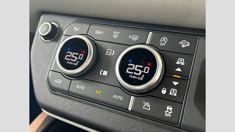 2022 認定中古車 Land Rover Defender 110 Yulong White D300 AWD S