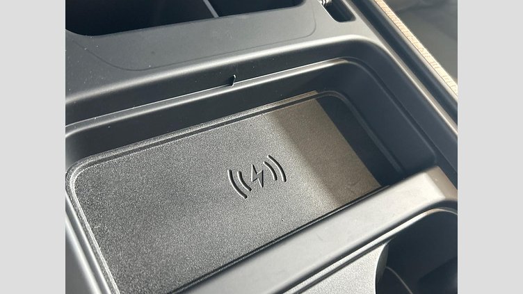 2022 認定中古車 Land Rover Defender 110 Yulong White D300 AWD S