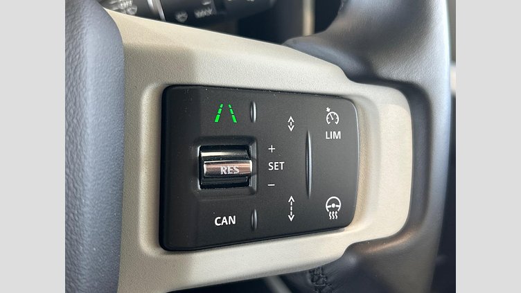 2022 認定中古車 Land Rover Defender 110 Yulong White D300 AWD S