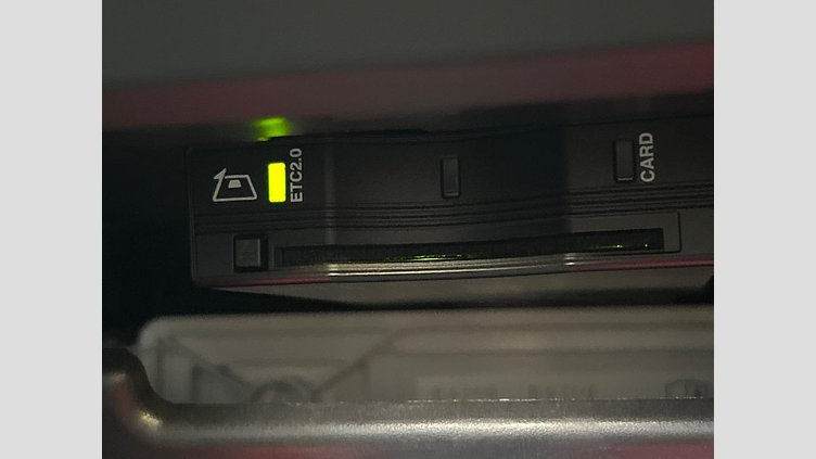 2022 認定中古車 Land Rover Defender 110 Yulong White D300 AWD S