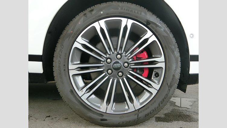 2024 認定中古車 Land Rover Range Rover Evoque フジホワイト P300eプラグインハイブリッド（ガソリン） スタンダードホイールベース DYNAMIC HSE