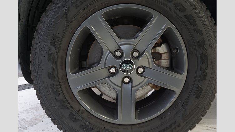 2021 認定中古車 Land Rover Defender 90 ハクバシルバー P300 AWD（AT） BASE