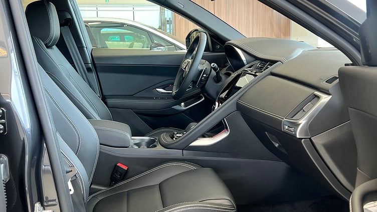 2024 新車 Jaguar E-Pace (1AU) 喀爾巴阡灰 Carpathian Grey P250 P250 R-Dynamic S
