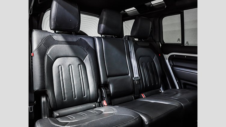 2022 Approved Land Rover Defender 110 Fuji White awd D300 SE X-Dynamic (221KW)