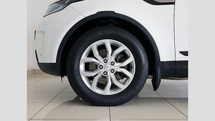 2019 Used Land Rover Discovery Fuji White AWD SE Td6