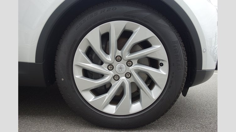 2024 認定中古車 Land Rover Discovery フジホワイト（ソリッド） 30D S 350PS S