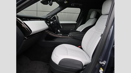 Range Rover Sport 43