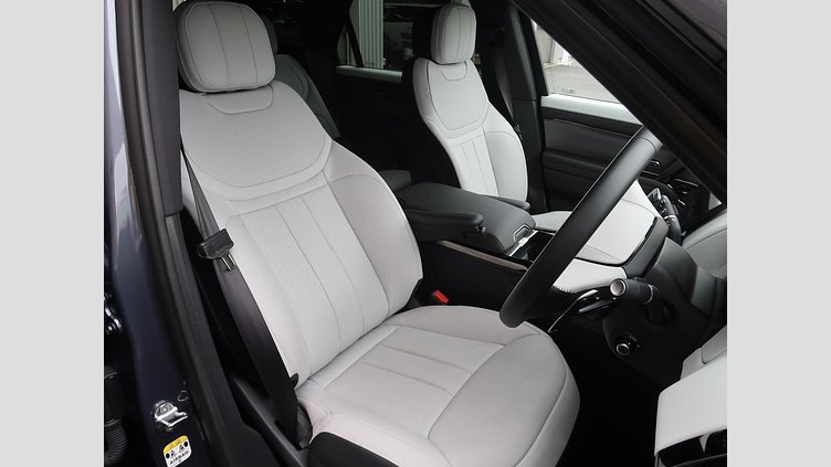 2025 認定中古車 Land Rover Range Rover Sport ヴァレジネブルー D300 ダイナミック ＳＥ 