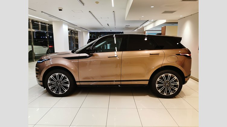 2023 認定中古車 Land Rover Range Rover Evoque Corinthian Bronze P300eプラグインハイブリッド（ガソリン） スタンダードホイールベース　DYNAMIC HSE