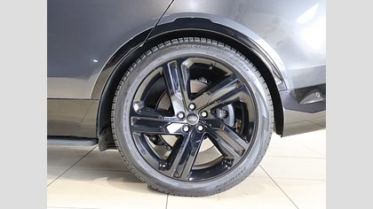 Discovery Sport 8