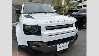 Defender 110 6