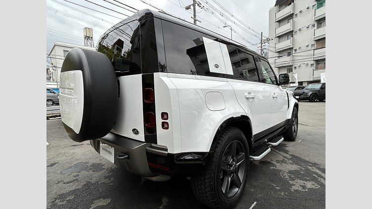 2023 認定中古車 Land Rover Defender 110 Fuji White 3.0L 300D DynamicSE