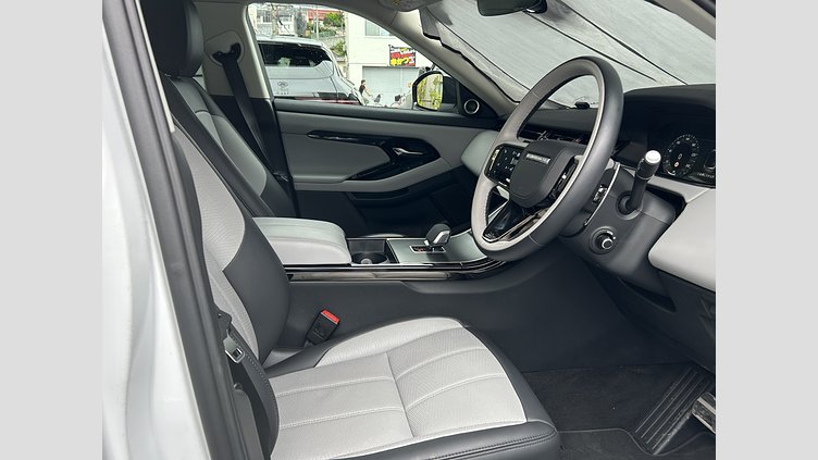 2025 認定中古車 Land Rover Range Rover Evoque Fuji White 1.5L 300P PHEV DynamicHSE