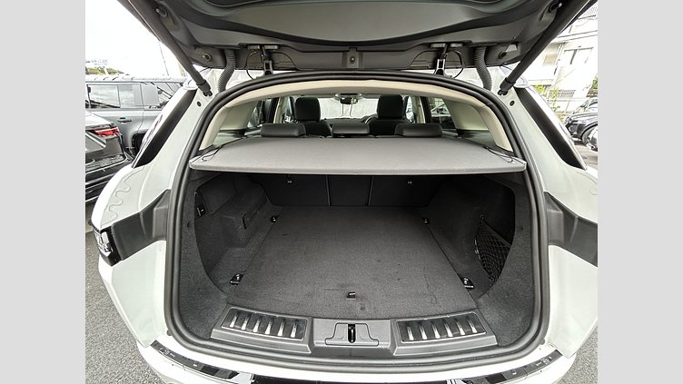 2025 認定中古車 Land Rover Range Rover Evoque Fuji White 1.5L 300P PHEV DynamicHSE