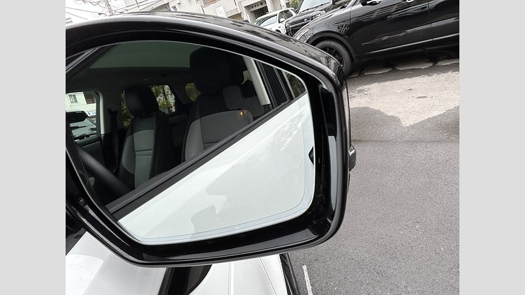 2025 認定中古車 Land Rover Range Rover Evoque Fuji White 1.5L 300P PHEV DynamicHSE