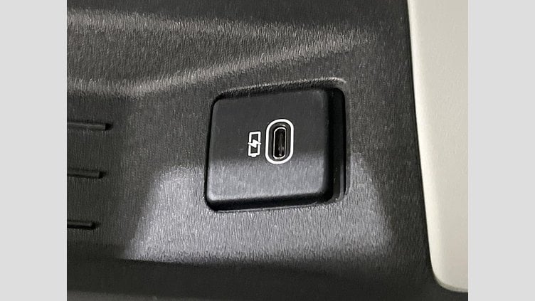 2022 認定中古車 Land Rover Defender 110 Santorini Black 4WD S　D300