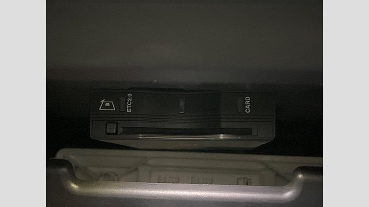 2022 認定中古車 Land Rover Defender 110 Santorini Black 4WD S　D300