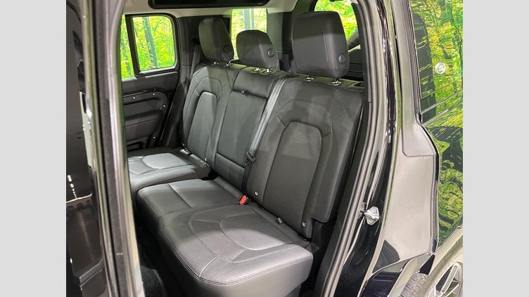 2022 認定中古車 Land Rover Defender 110 Santorini Black 4WD S　D300