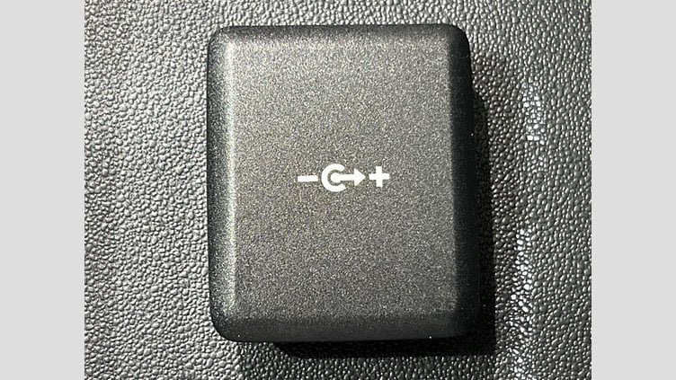 2022 認定中古車 Land Rover Defender 110 Santorini Black 4WD S　D300