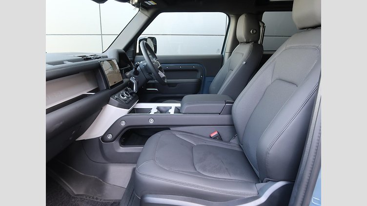 2024 認定中古車 Land Rover Defender 90 Tasman Blue D350 ９０Ｘ－ダイナミックＨＳＥ