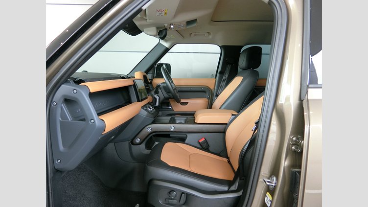 2023 認定中古車 Land Rover Defender 110 Gondwana Stone D300 ツインターボエンジン X-DYNAMIC HSE