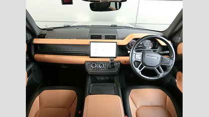 Defender 110 3