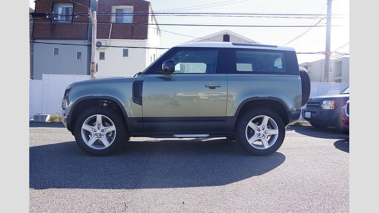2023 認定中古車 Land Rover Defender 90 Pangea green AWD 2.0P SE 300PS