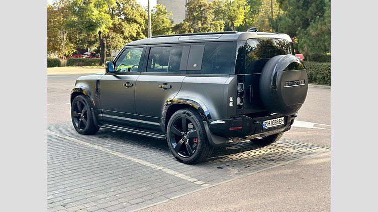 2023 Вживаний Land Rover Defender 110 Santorini Black  - Metallic Автомобіль купувався та обслуговувався у офіційного дилера. Повна комплектація X, авто у матовій захисної плівці, додатково встановленні розширення арок, підніжки. Гарантія на авто до 22.12.2028 року. X