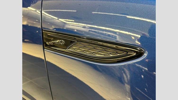 2021 認定中古車 Jaguar E-Pace Caesium Blue AWD 250PS R-Dynamic SE 250PS