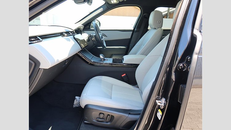 2024 認定中古車 Land Rover Range Rover Velar Santorini Black Ｄ２００ ダイナミック ＳＥ エアサスペンション装着車