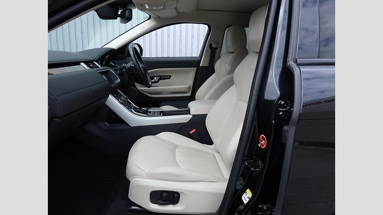 2017 認定中古車 Land Rover Range Rover Evoque Santorini Black 204PT HSE