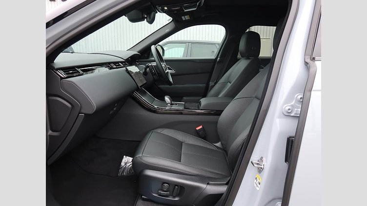 2025 認定中古車 Land Rover Range Rover Velar アロイオスグレイ Ｄ２００ ダイナミック ＳＥ コイルサスペンション装着車