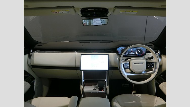 2024 認定中古車 Land Rover Range Rover ベルグレイヴィアグリーン D350 AWD MHEV（AT） スタンダードホイールベース HSE
