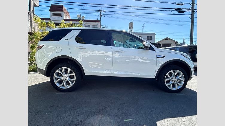 2018 認定中古車 Land Rover Discovery Sport Fuji White 2.0Lディーゼル　180PS HSE