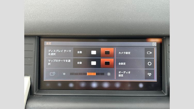 2018 認定中古車 Land Rover Discovery Sport Fuji White 2.0Lディーゼル　180PS HSE