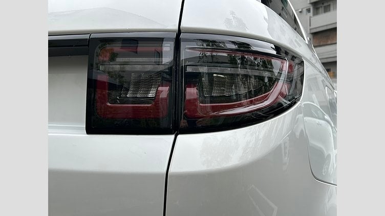 2024 認定中古車 Land Rover Discovery Sport Otsuni Pearl White 1.5L　300P DynamicHSE