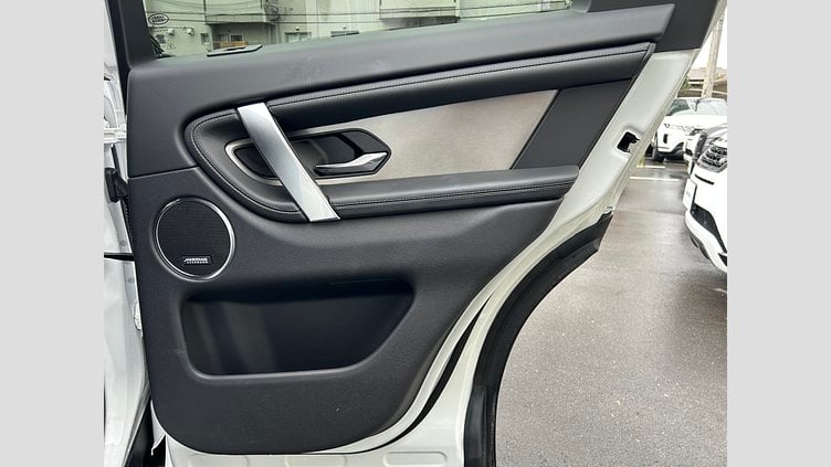 2024 認定中古車 Land Rover Discovery Sport Otsuni Pearl White 1.5L　300P DynamicHSE