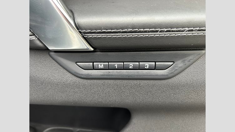 2024 認定中古車 Land Rover Discovery Sport Otsuni Pearl White 1.5L　300P DynamicHSE