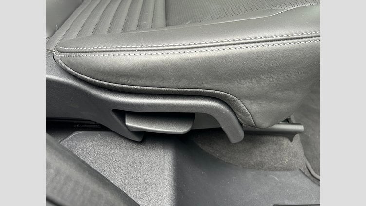 2024 認定中古車 Land Rover Discovery Sport Otsuni Pearl White 1.5L　300P DynamicHSE