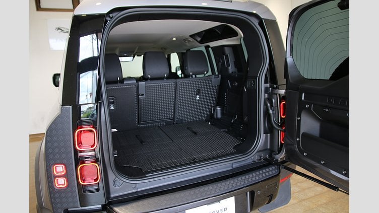 2020 認定中古車 Land Rover Defender 110 アイガーグレイ P300 AWD（AT） 「ダブルオー」エディション