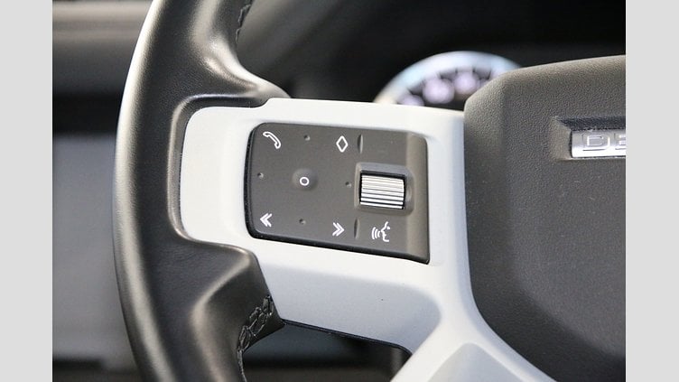 2020 認定中古車 Land Rover Defender 110 アイガーグレイ P300 AWD（AT） 「ダブルオー」エディション